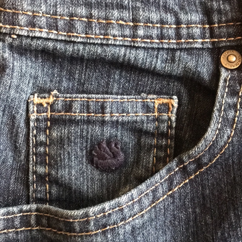 Gloria Vanderbilt “Amanda” Jeans - Picture 8 of 15